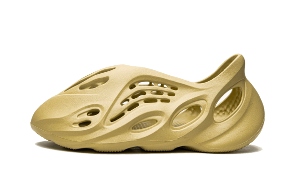 adidas Yeezy Foam RNNR Sulfur