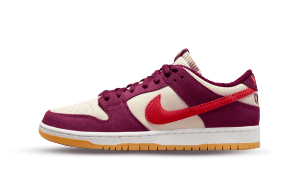 Nike SB Dunk Low x Skate Like a Girl